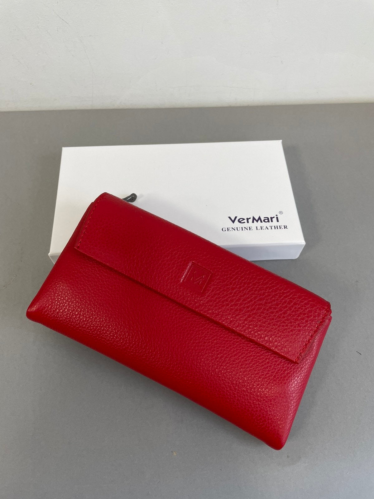 Moteriška natūralios odos piniginė VerMari