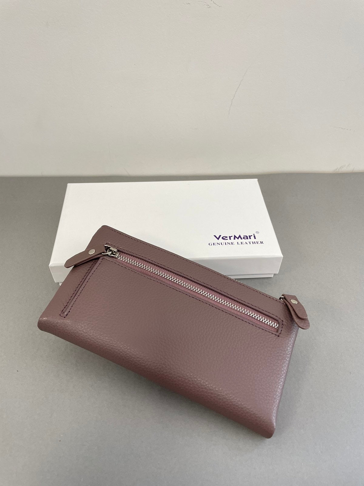 Odinė moteriška piniginė VerMari