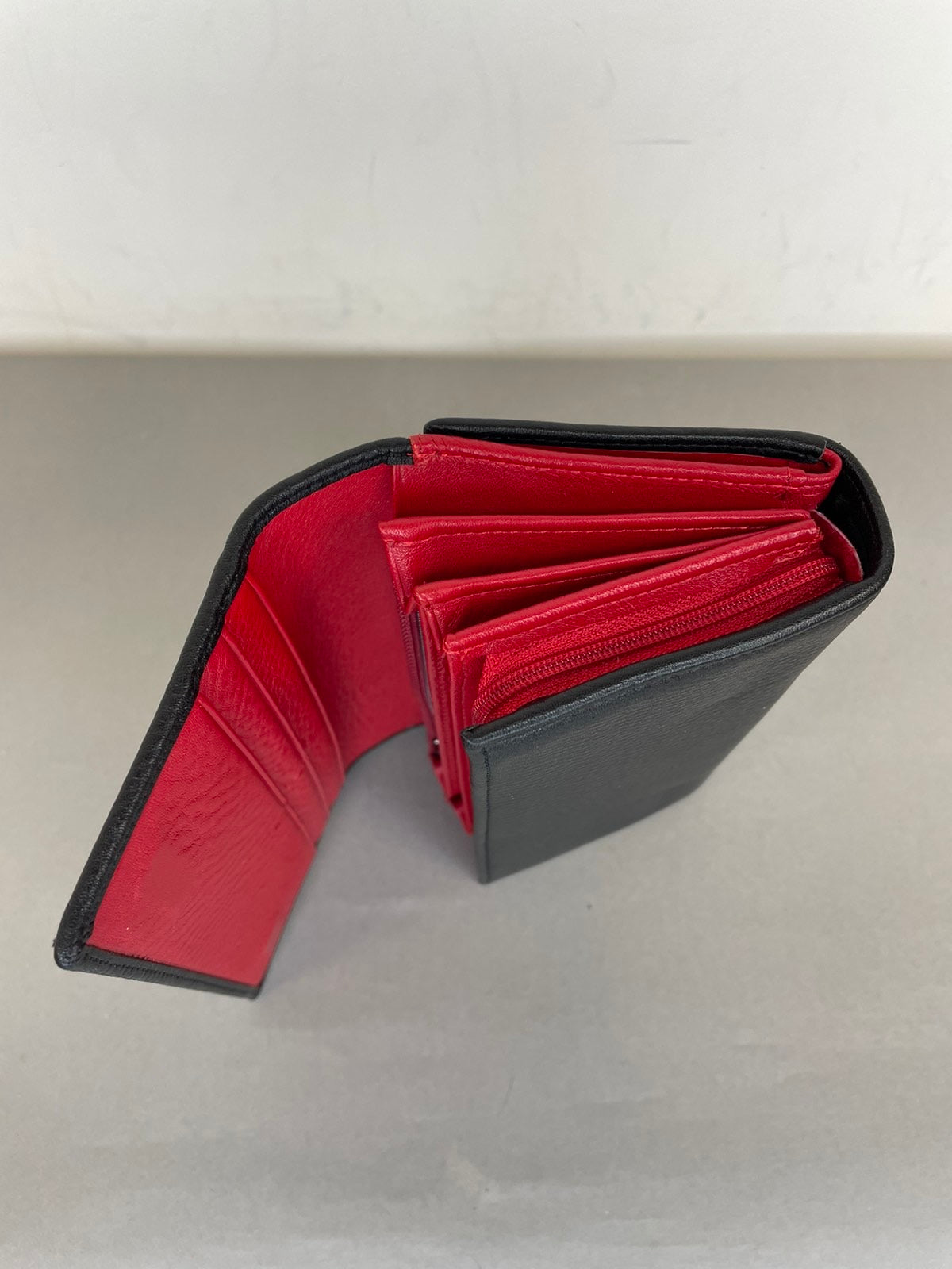 Moteriška piniginė VerMari