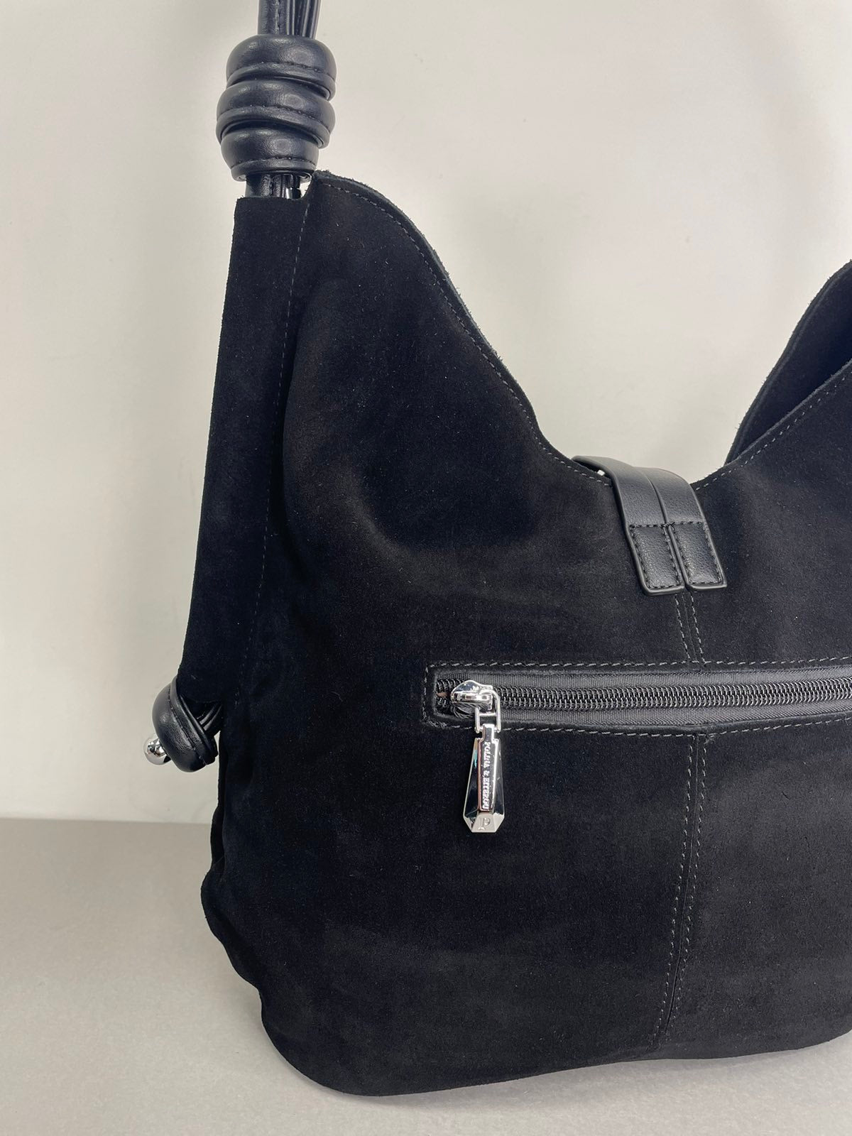 Juodos spalvos moteriška rankinė