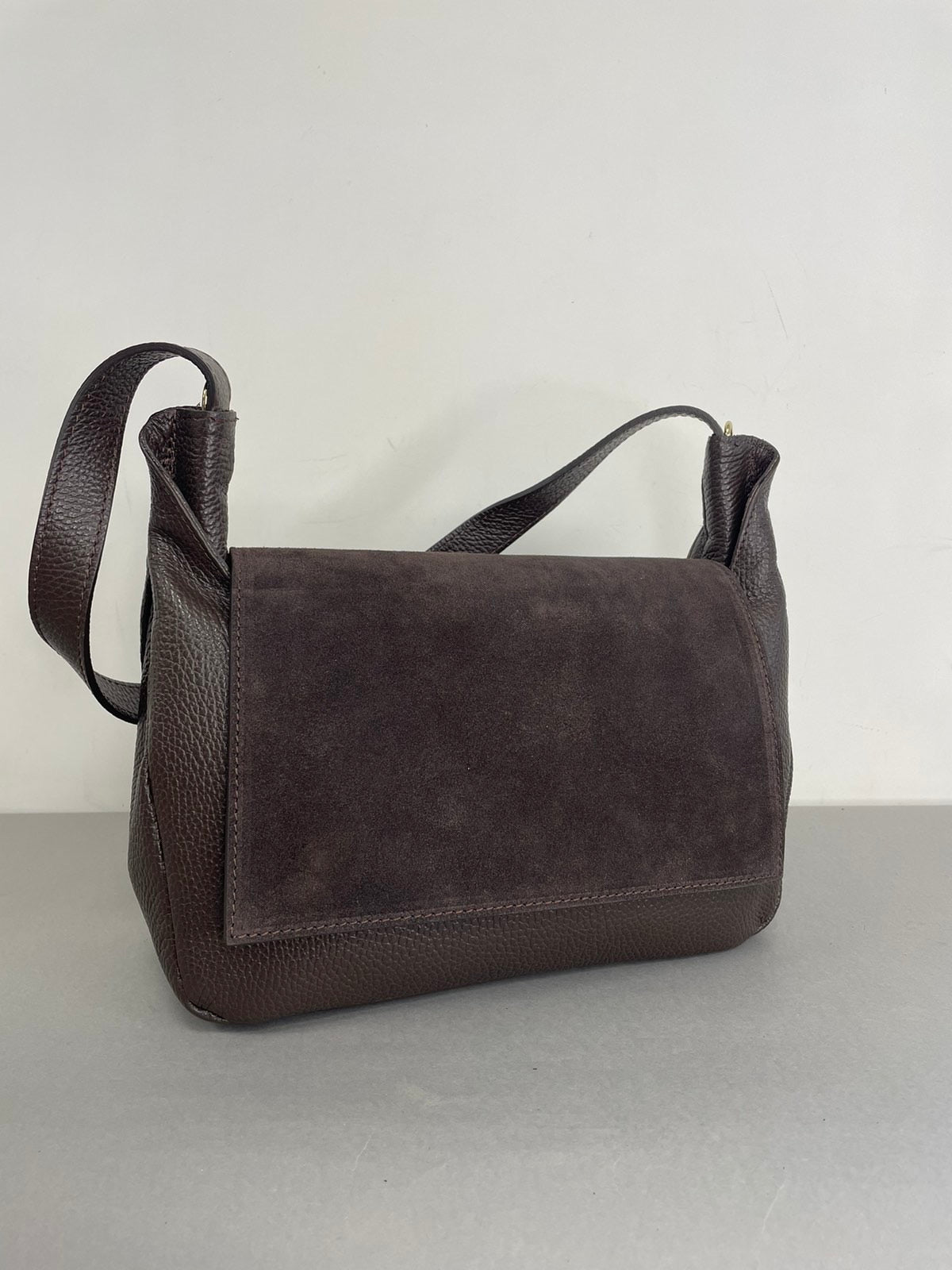 Natūralios odos moteriška rankinė