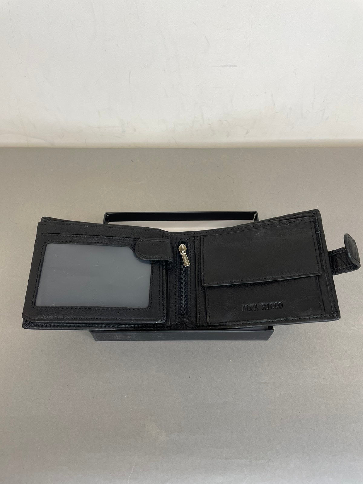 Vyriška natūralios odos piniginė Alfa Ricco