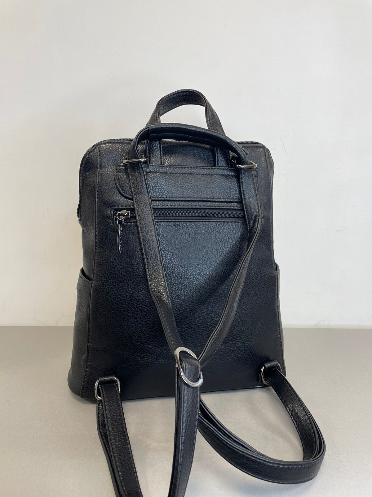 Gilda Tohetti moteriška kuprinė