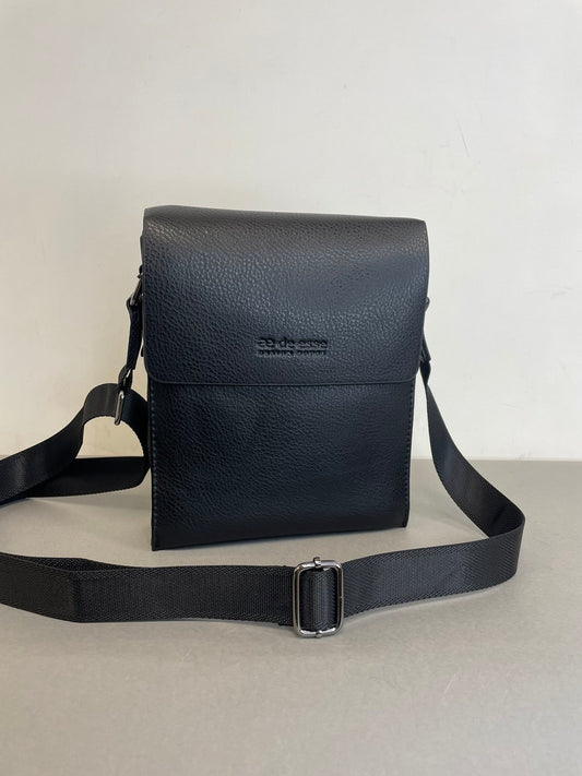 Vyriška rankinė per petį